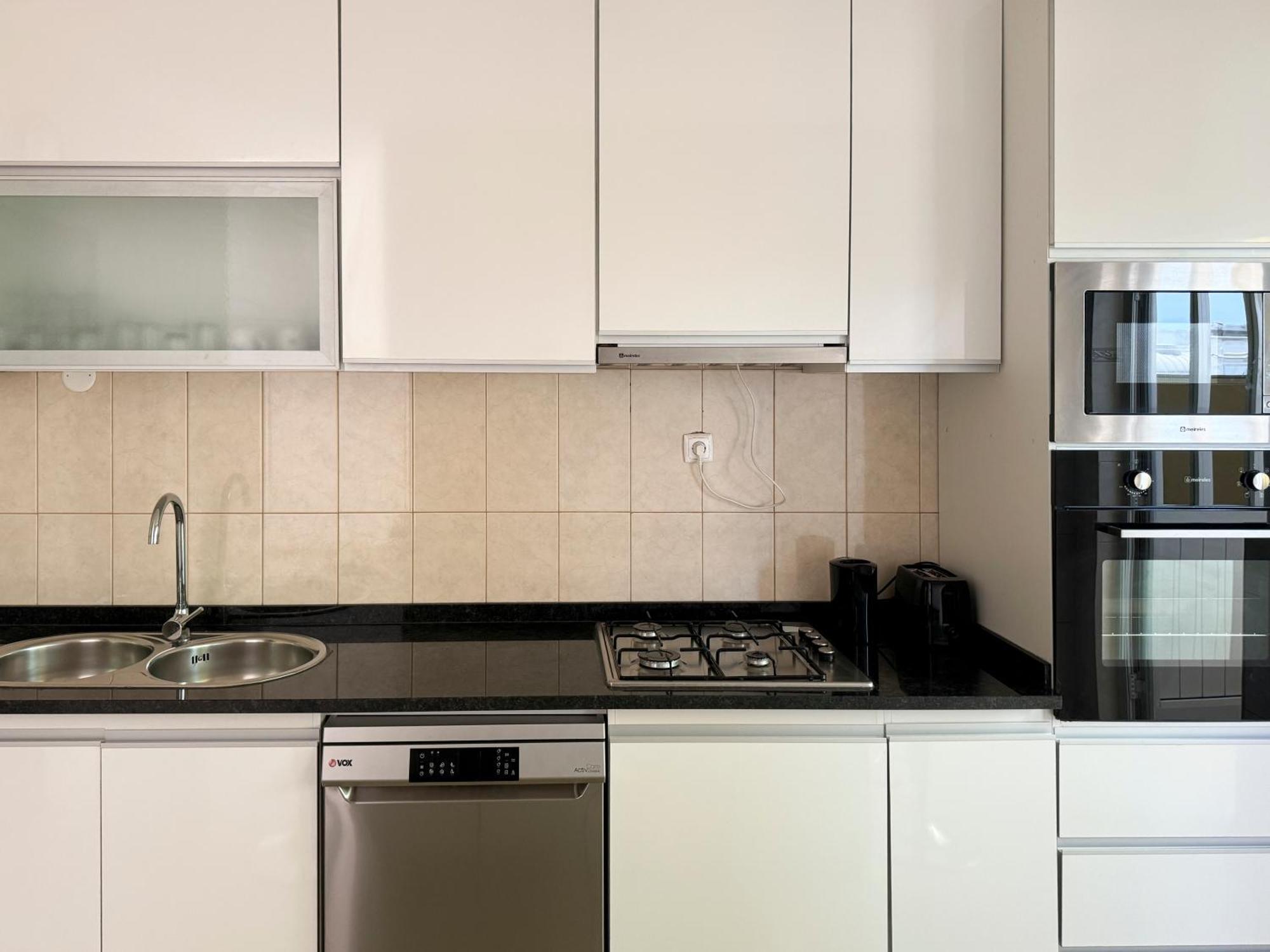 3 Bedroom Apt, Free Wifi & Ac, Cidadela - Lcgr Praia Buitenkant foto